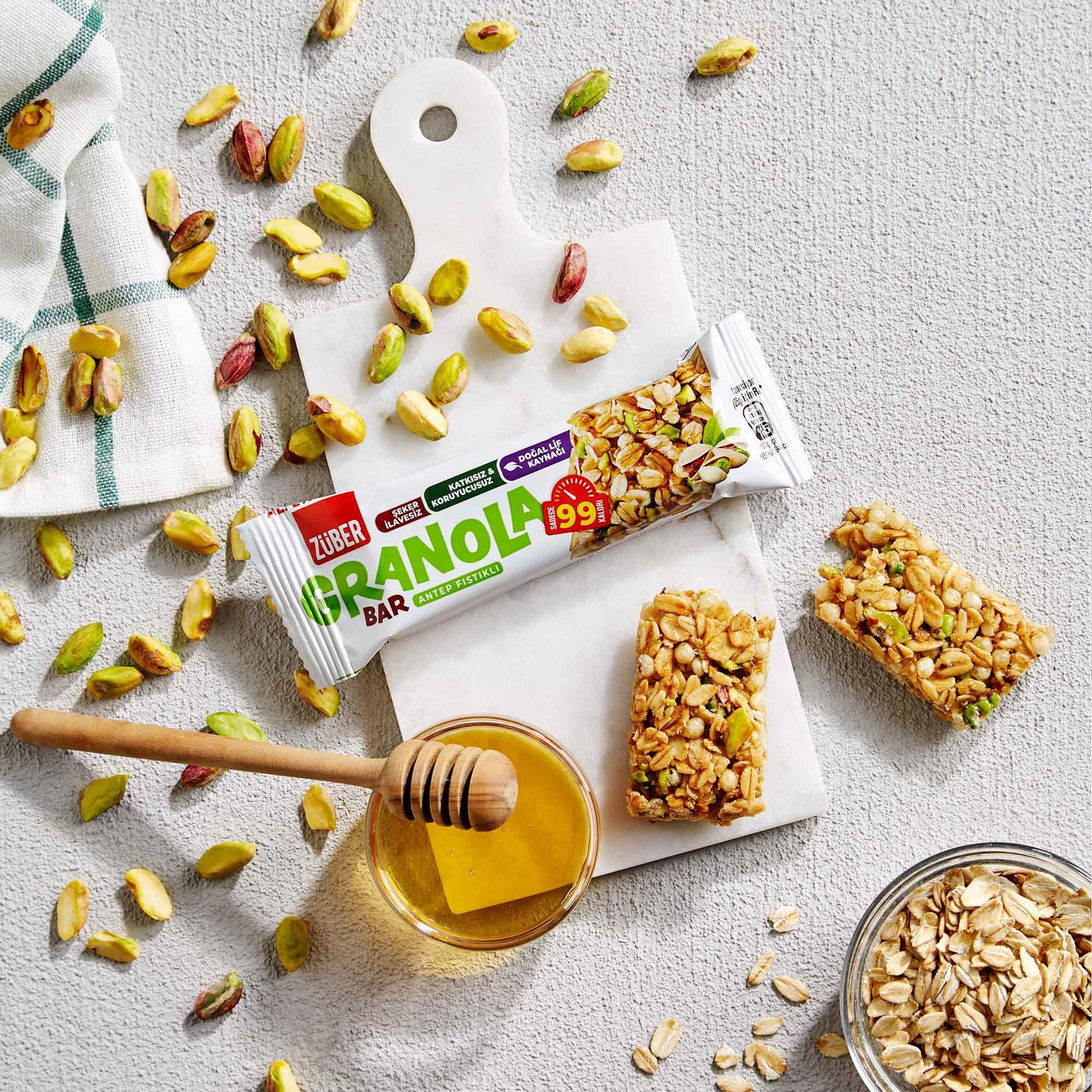 Granola Bar Antep Fıstıklı 25g X 15 Adet - Züber