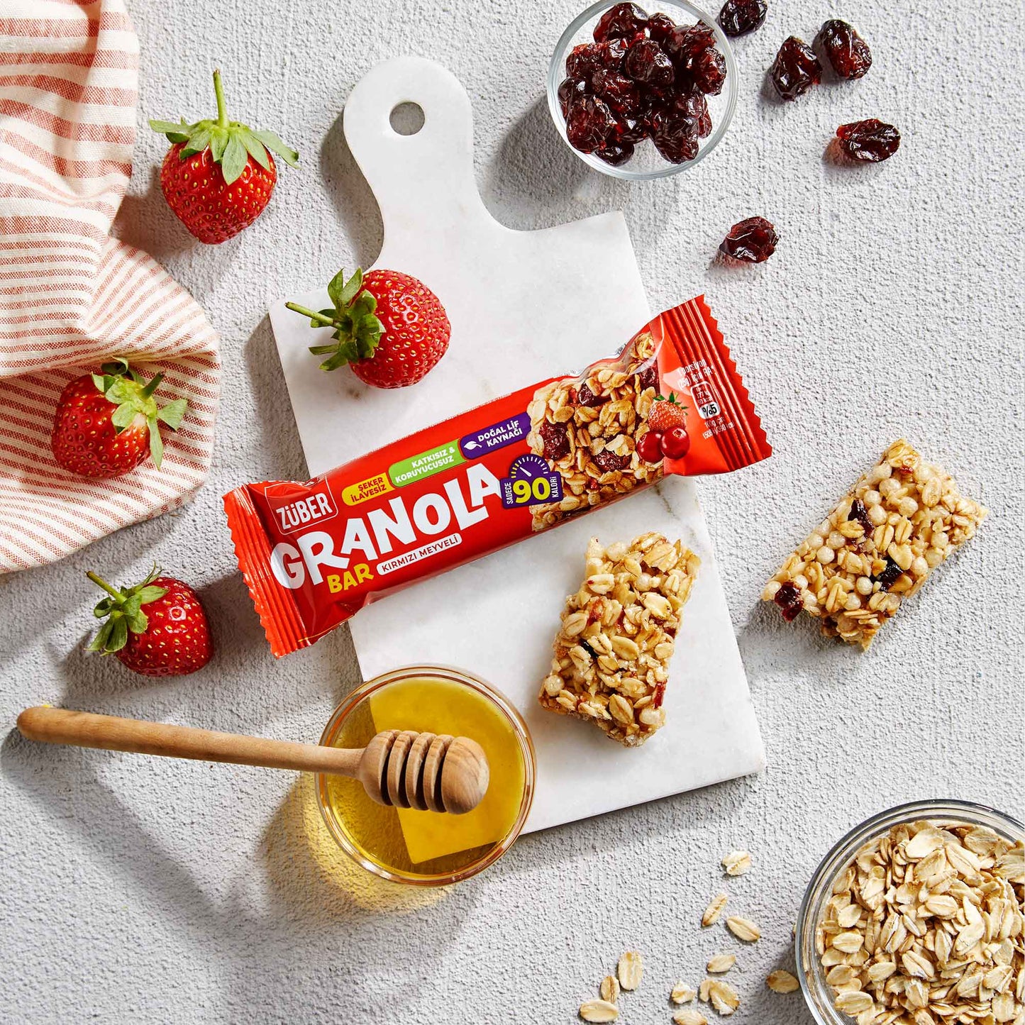 Granola Bar Kırmızı Meyveli 25g X 15 Adet - Züber